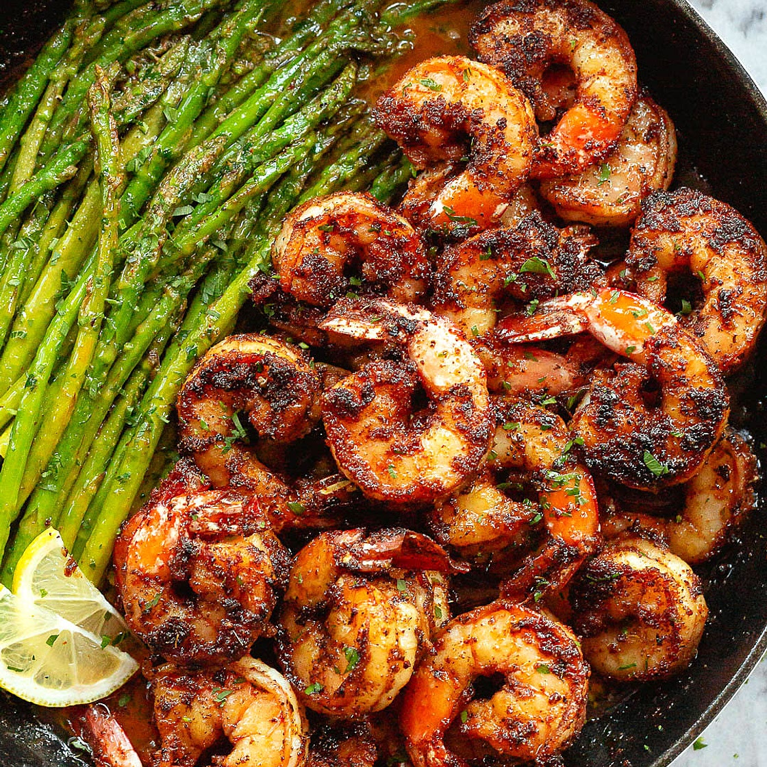 Blackened Shrimp and Asparagus Skillet (20 Minutes)