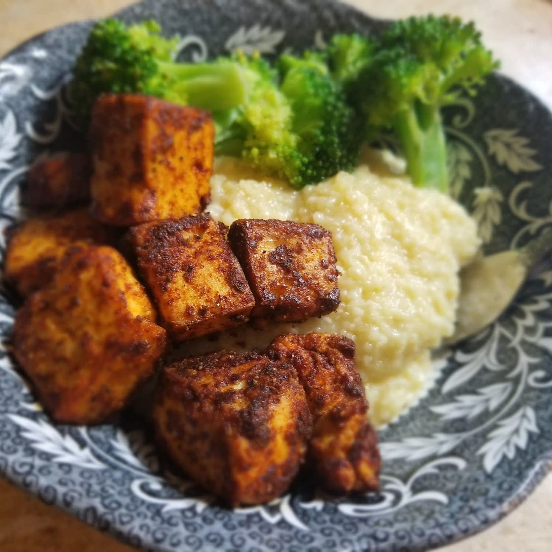 Vegan Blackened Tofu with Cheesy Grits