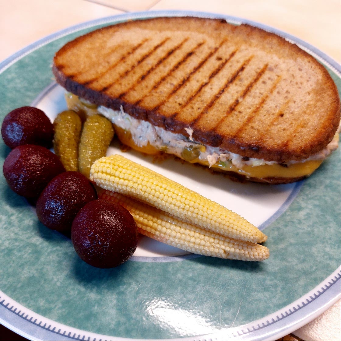 Tuna melt/ Thunfisch Sandwich
