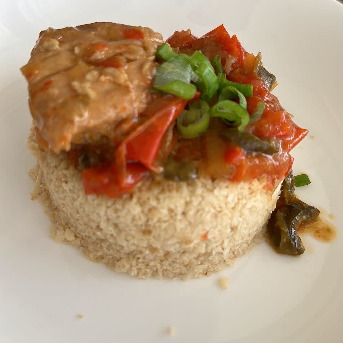 Lime-chili chicken with cauli rice