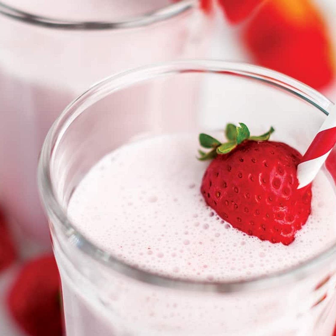 Berry Cheesecake Keto Smoothie Recipe