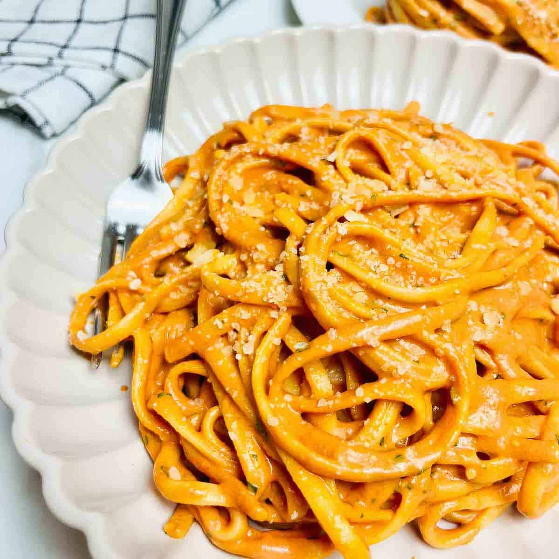 Pasta With Ricotta And Tomato Sauce