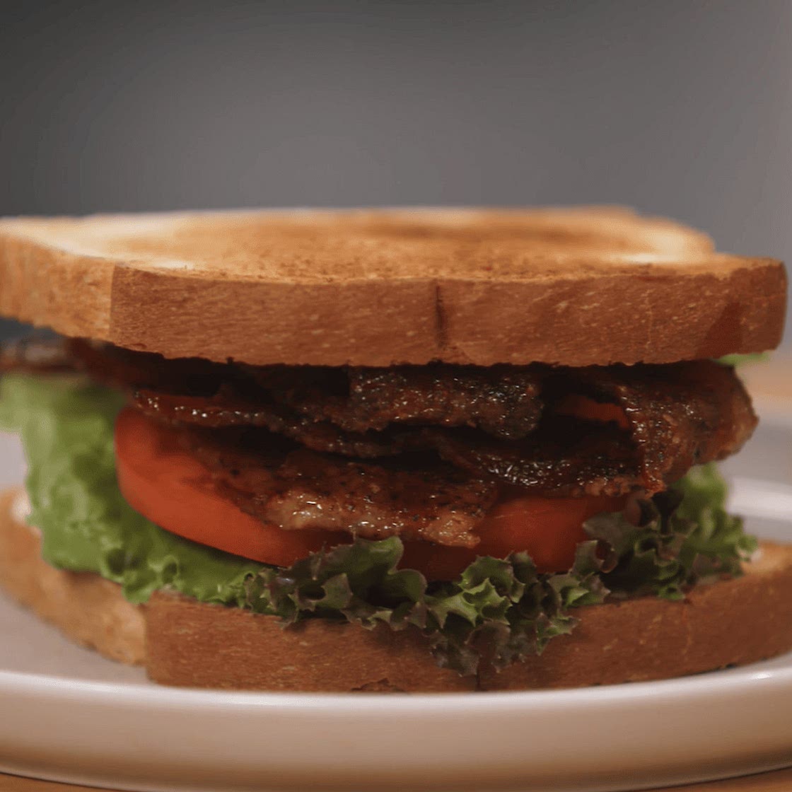 BLT