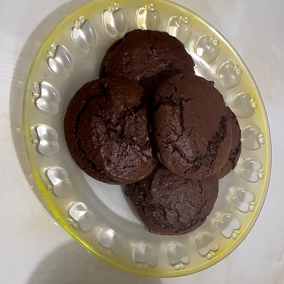 Brownie crinkle cookies 