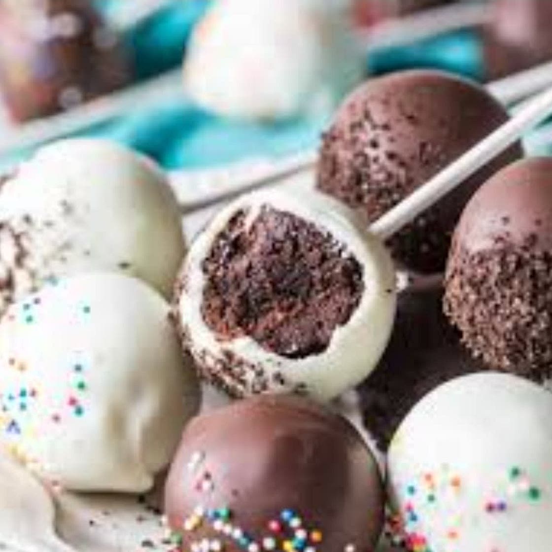 Quick Summer Cake Pops