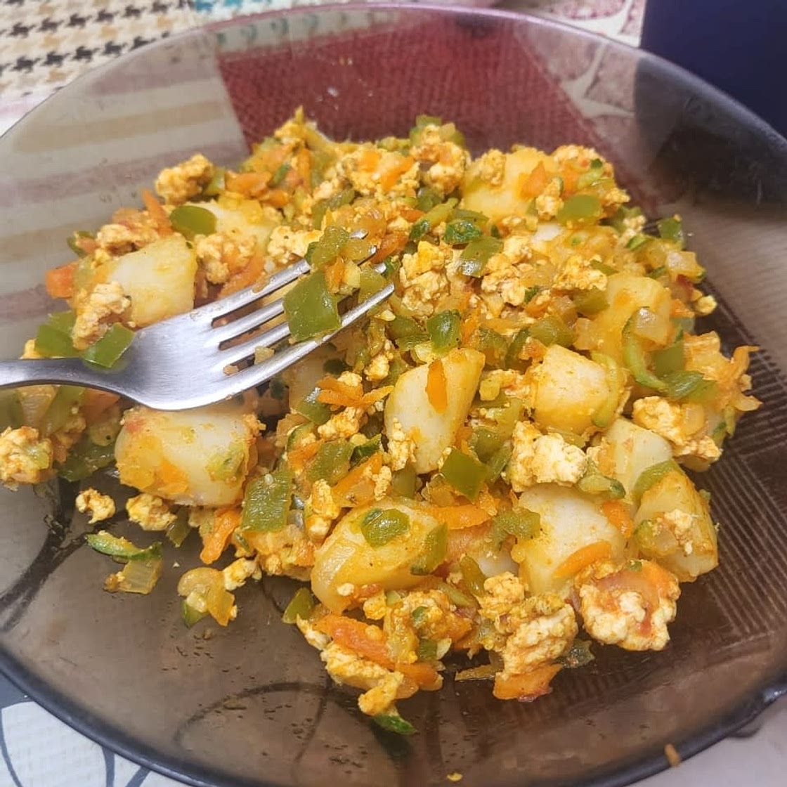 Ground Turkey with Potatoes and Spring Peas