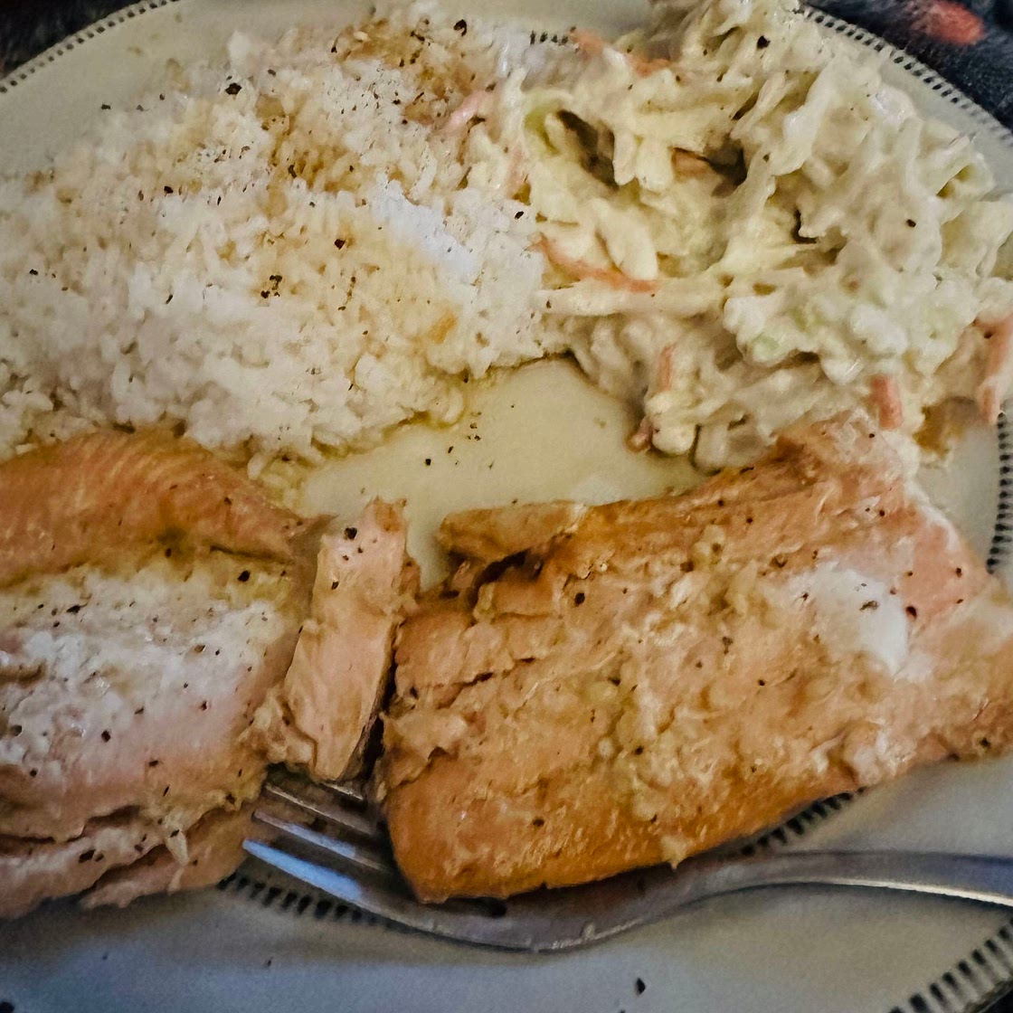Easy One Pan Maple Glazed Salmon