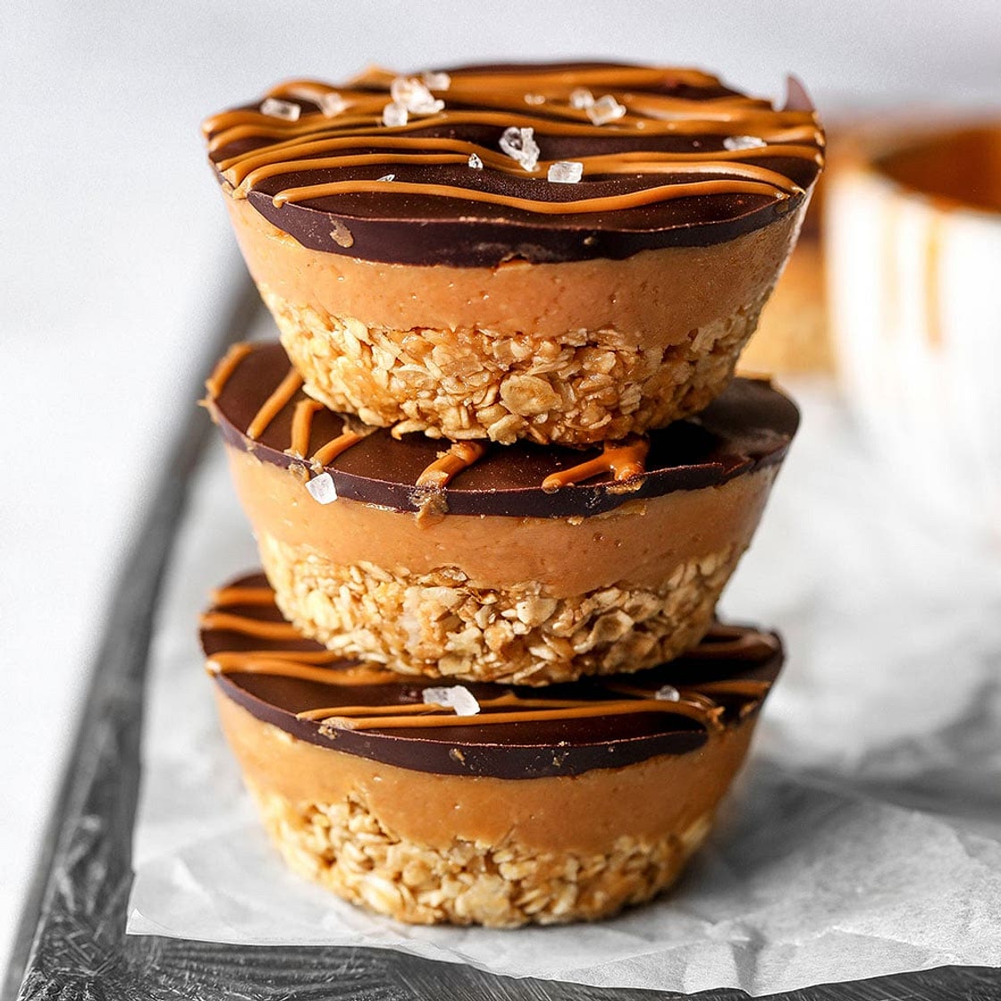 Peanut Butter Chocolate Oat Cups