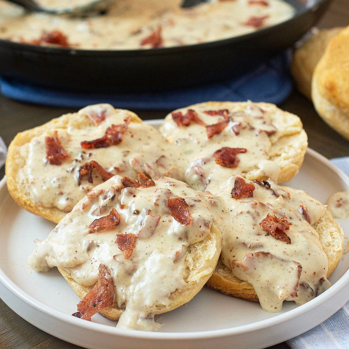 Homemade Creamy Bacon Gravy Recipe