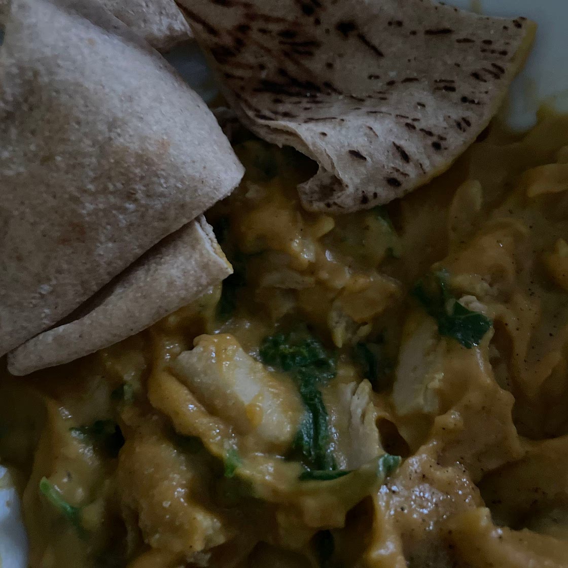 Easy, Vegan, sweet potato and red lentil curry