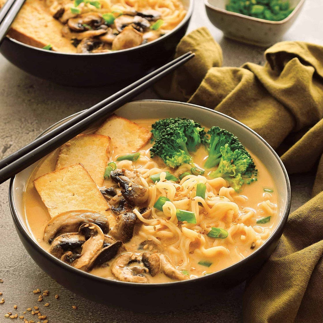 Creamy Vegan Sesame Ramen