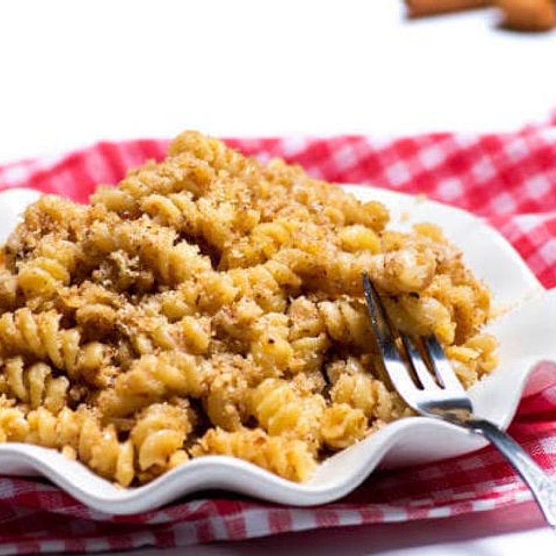 Pasta with Nuts and Sugar