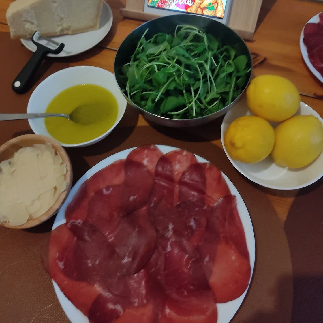 Beef Carpaccio, arugula and parmesan