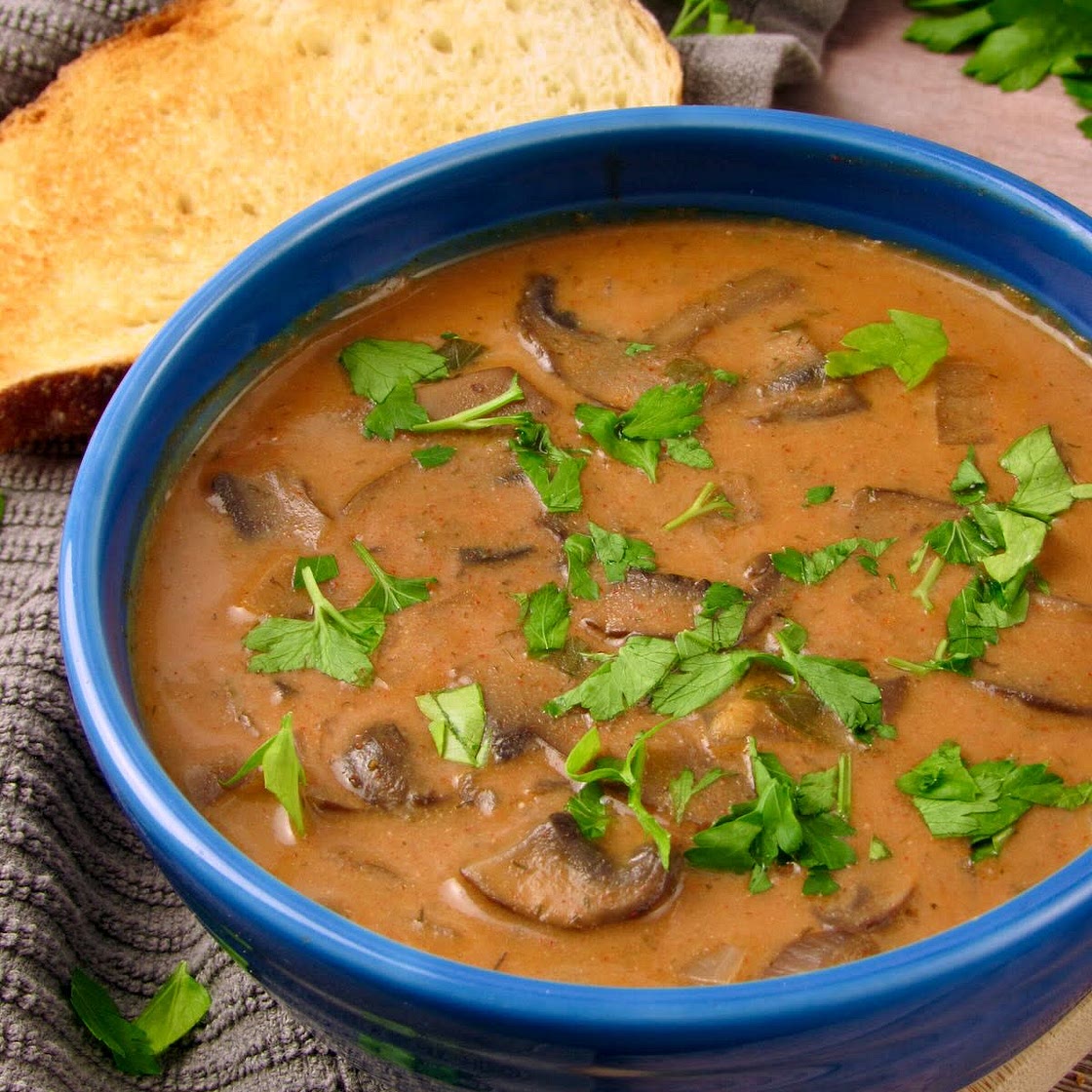 Vegan Hungarian Mushroom Soup