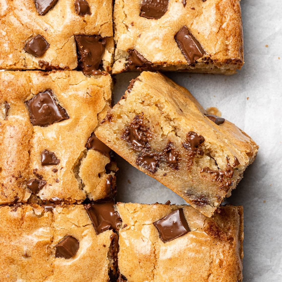 D'licious Blondies (Gluten-Free)