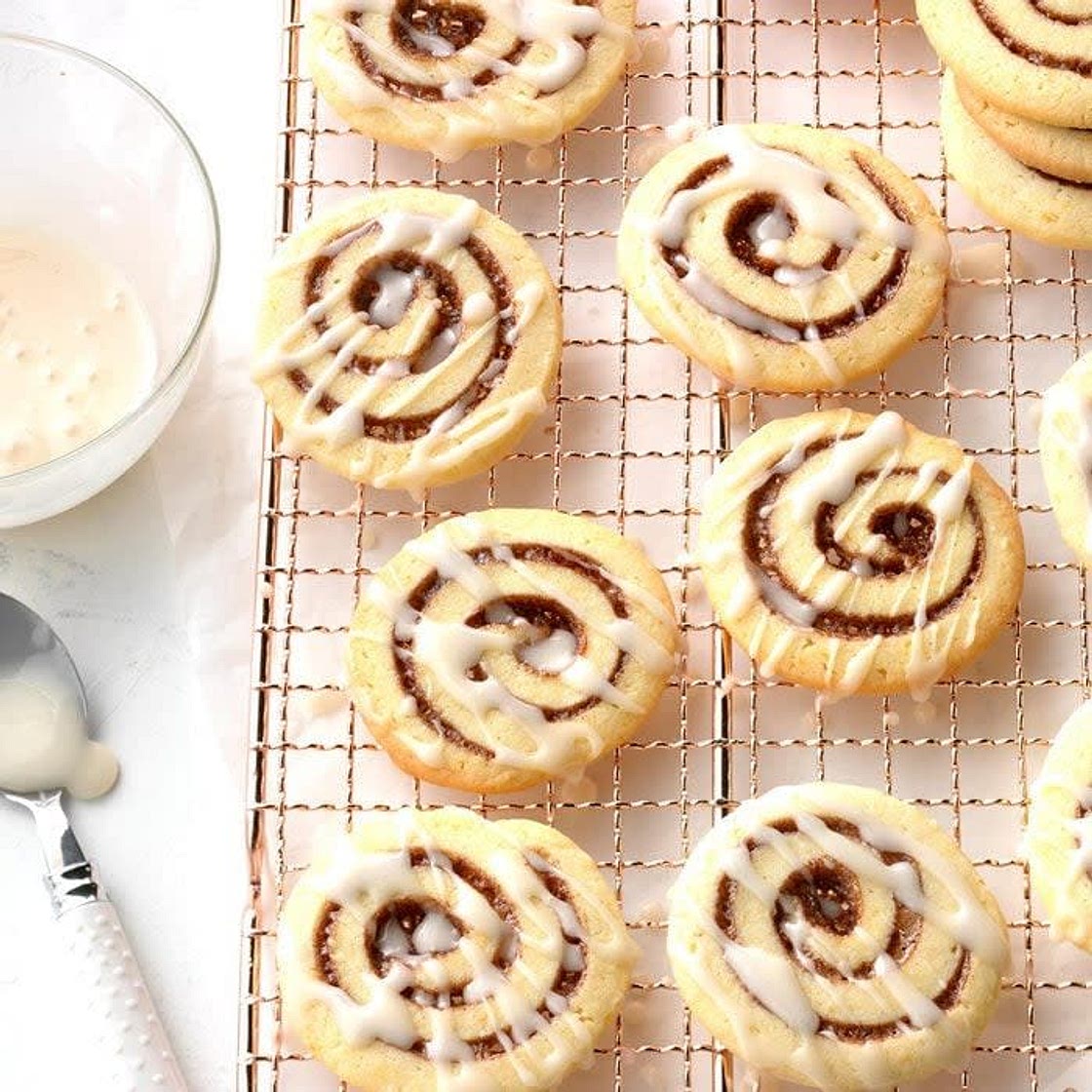 cinnamon bun cookies