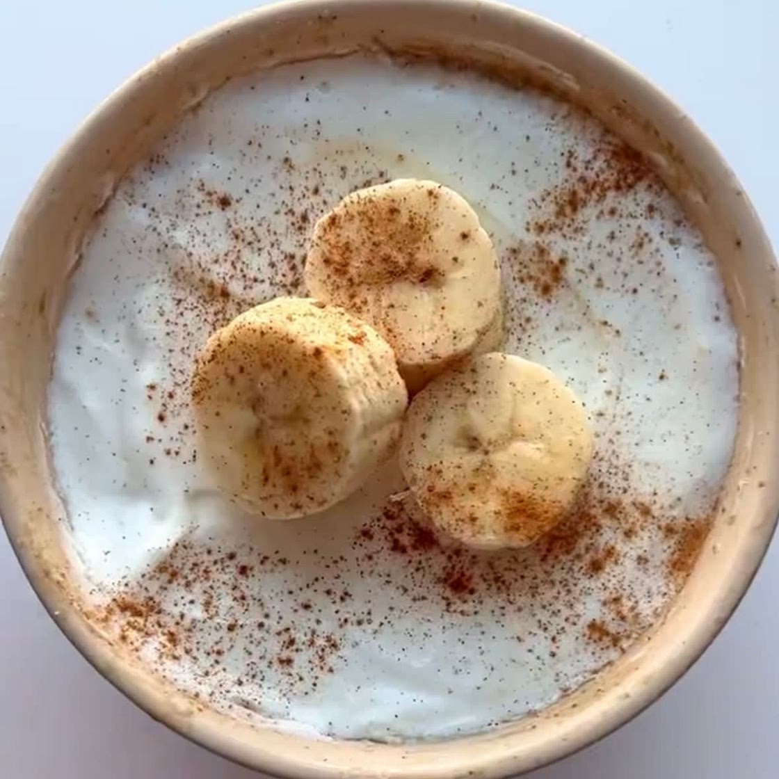 Banana Cinnamon Chilled Oatmeal