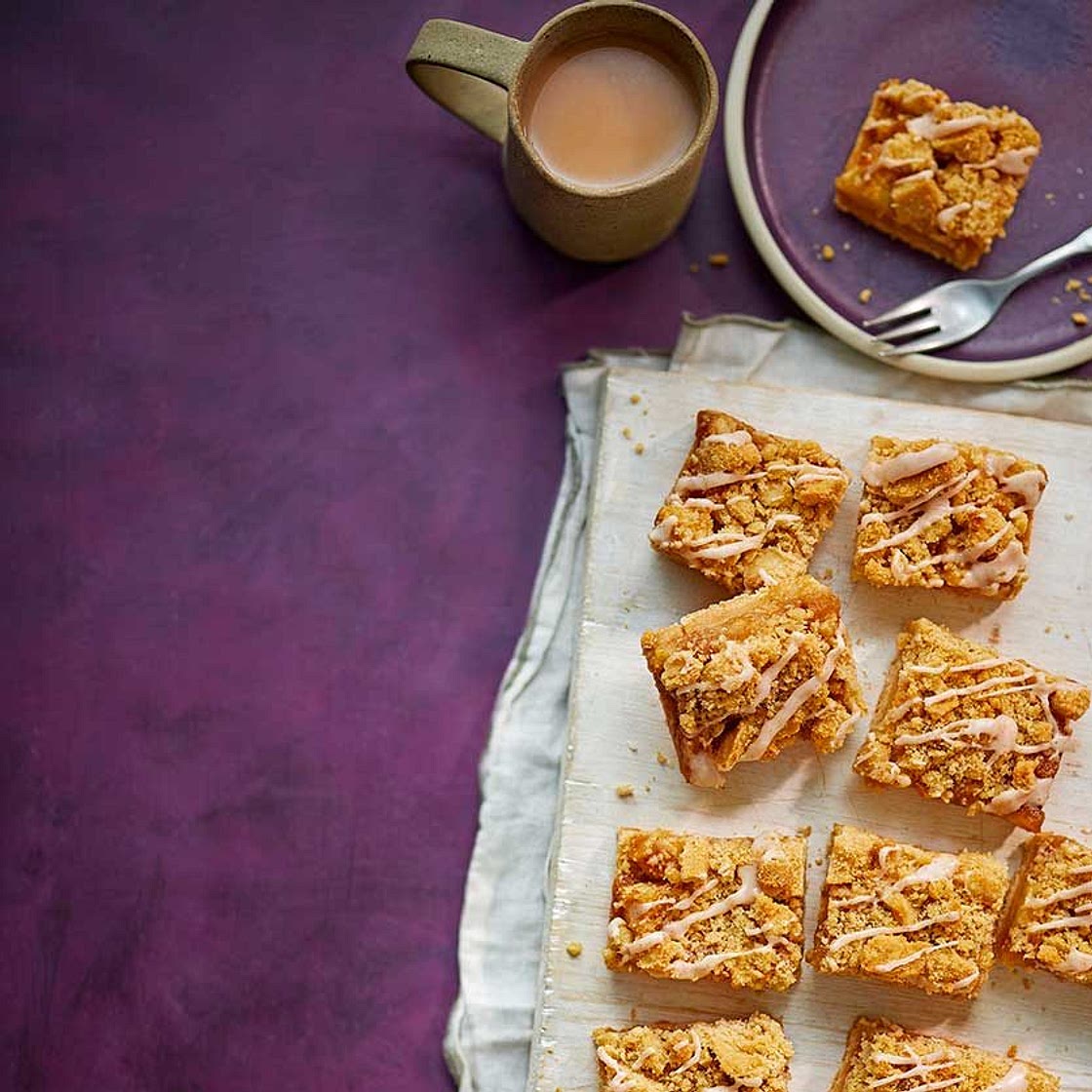 Apple pie bars