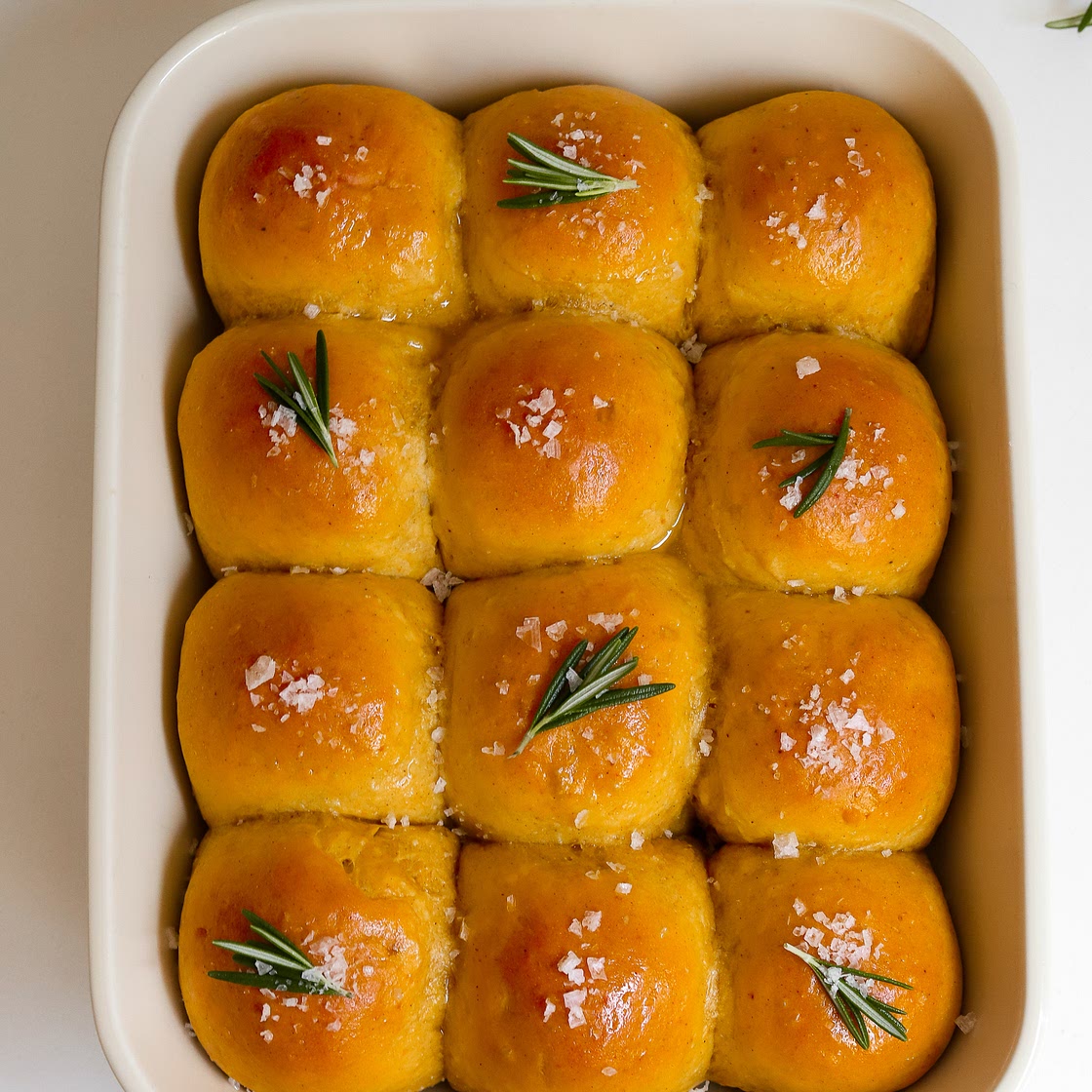 Pumpkin Sage Rolls