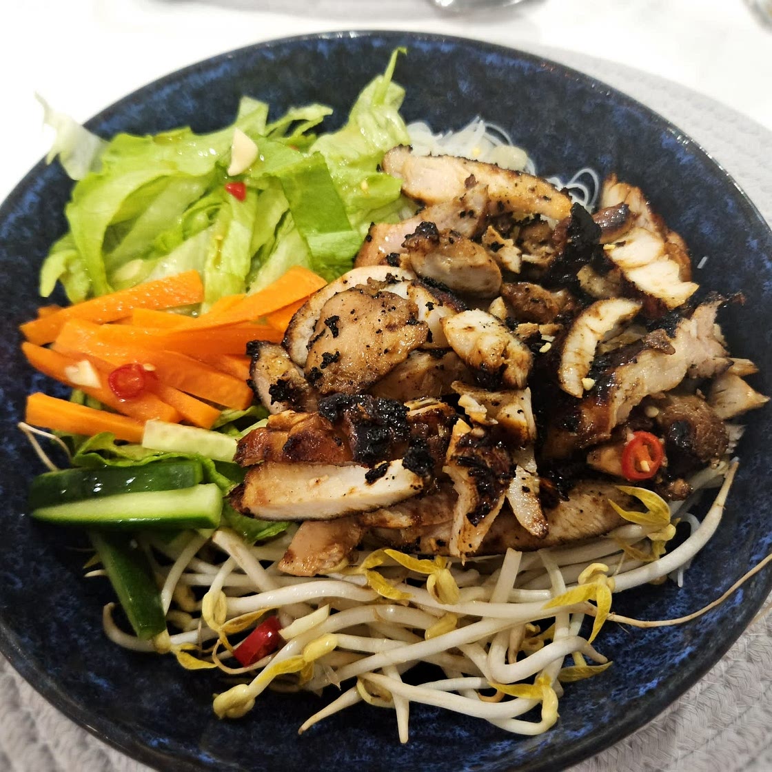 Vietnamese Noodles with Lemongrass Chicken