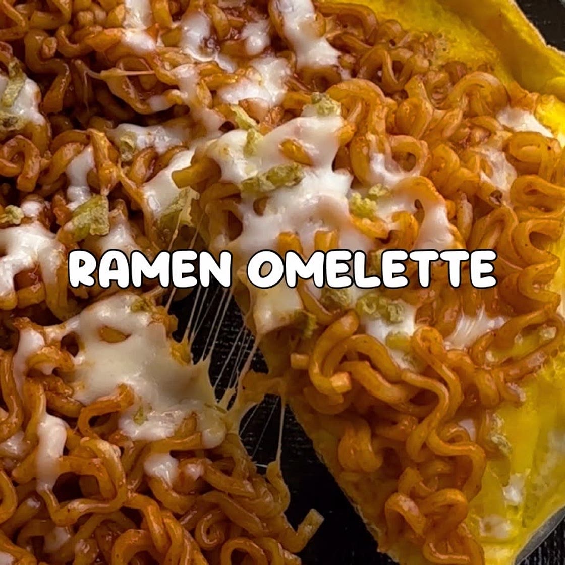 Spicy ramen omelette