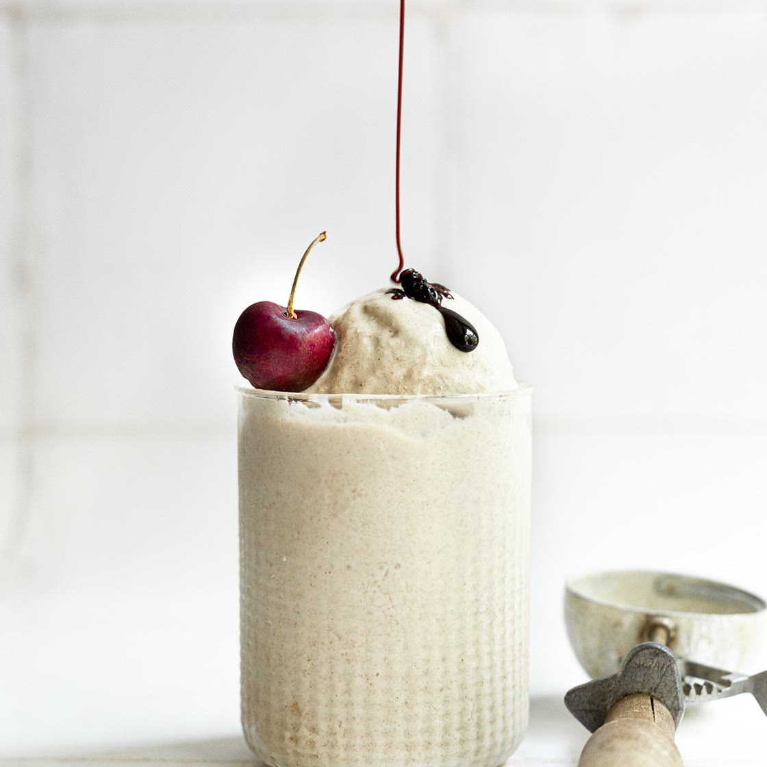 Date Sweetened Vegan Vanilla Ice Cream
