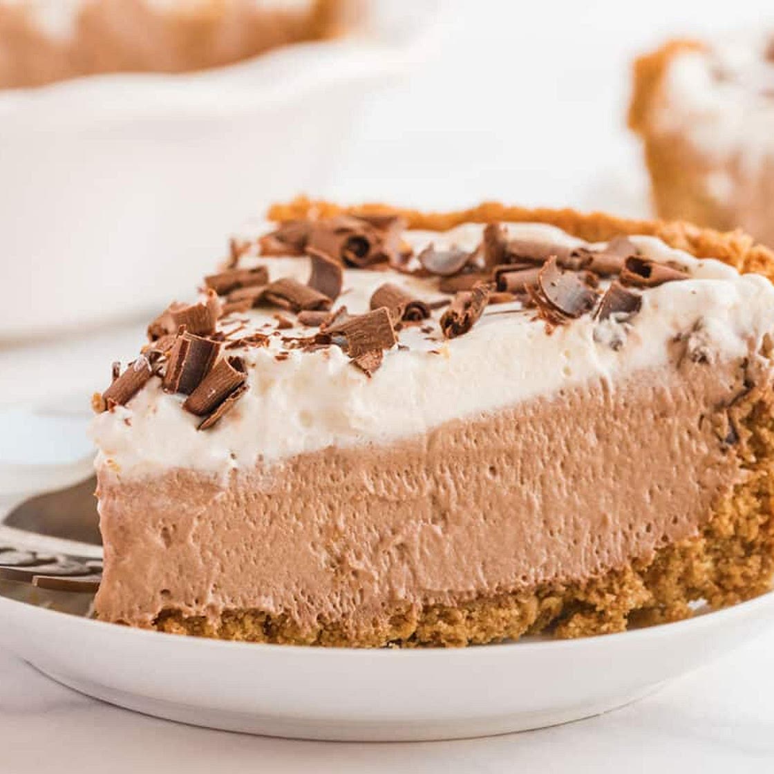 D'licious Easy Chocolate Mousse Pie
