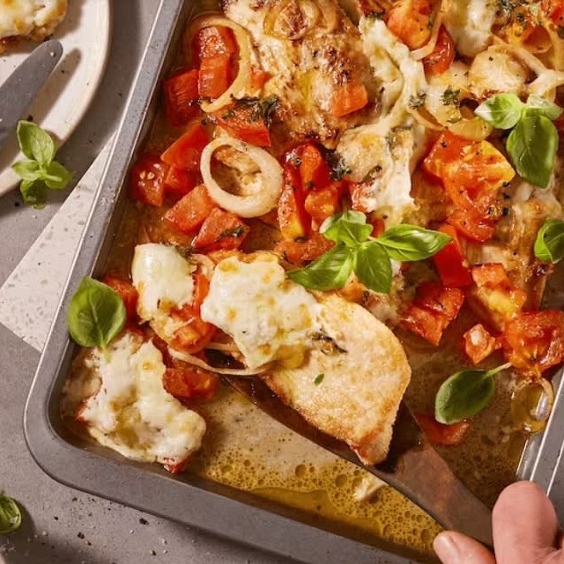 Tomaten-Mozzarella-Schnitzel aus dem Ofen