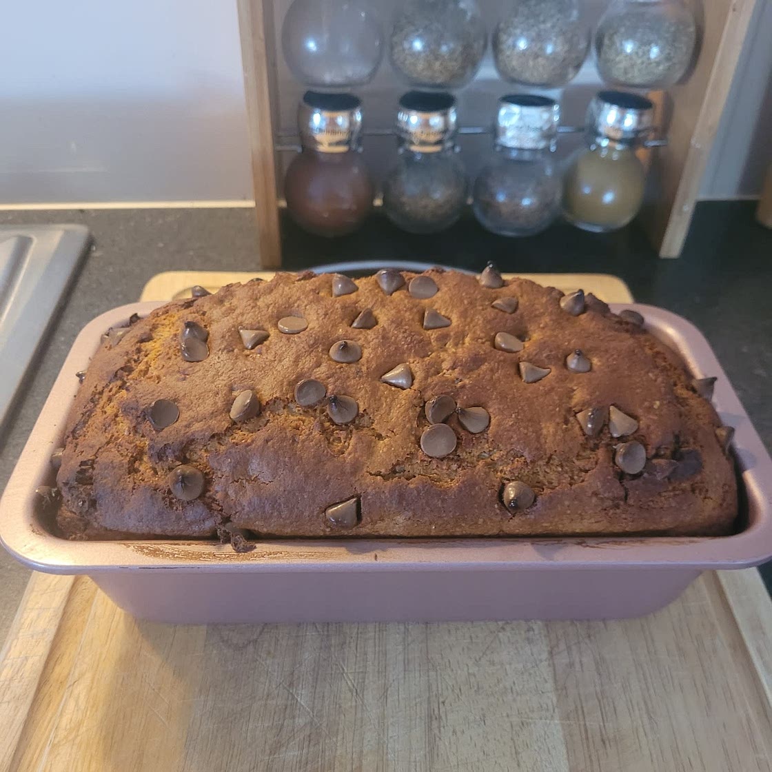 Easy One Bowl Banana Bread