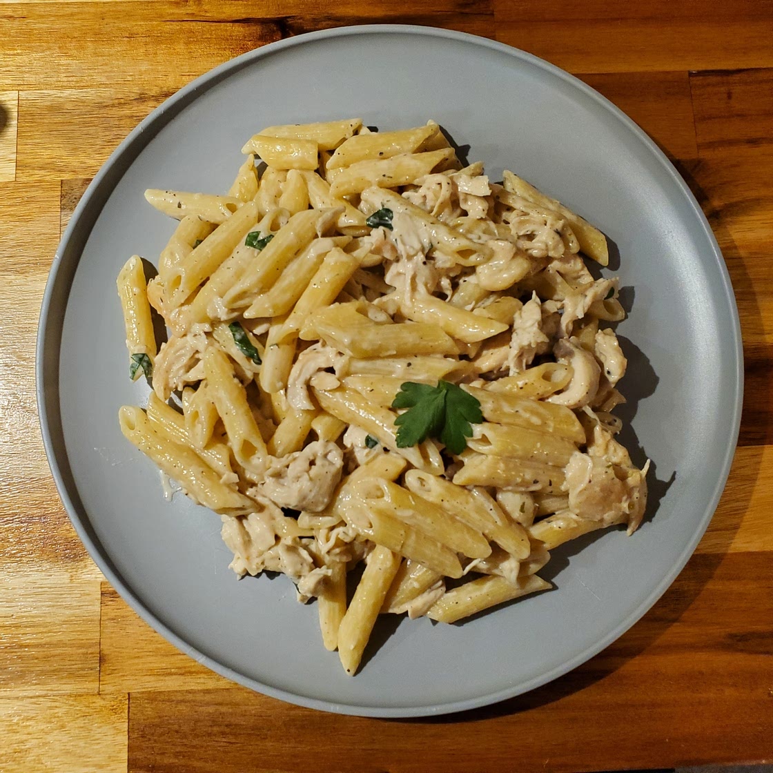 Creamy Garlic Chicken Pasta