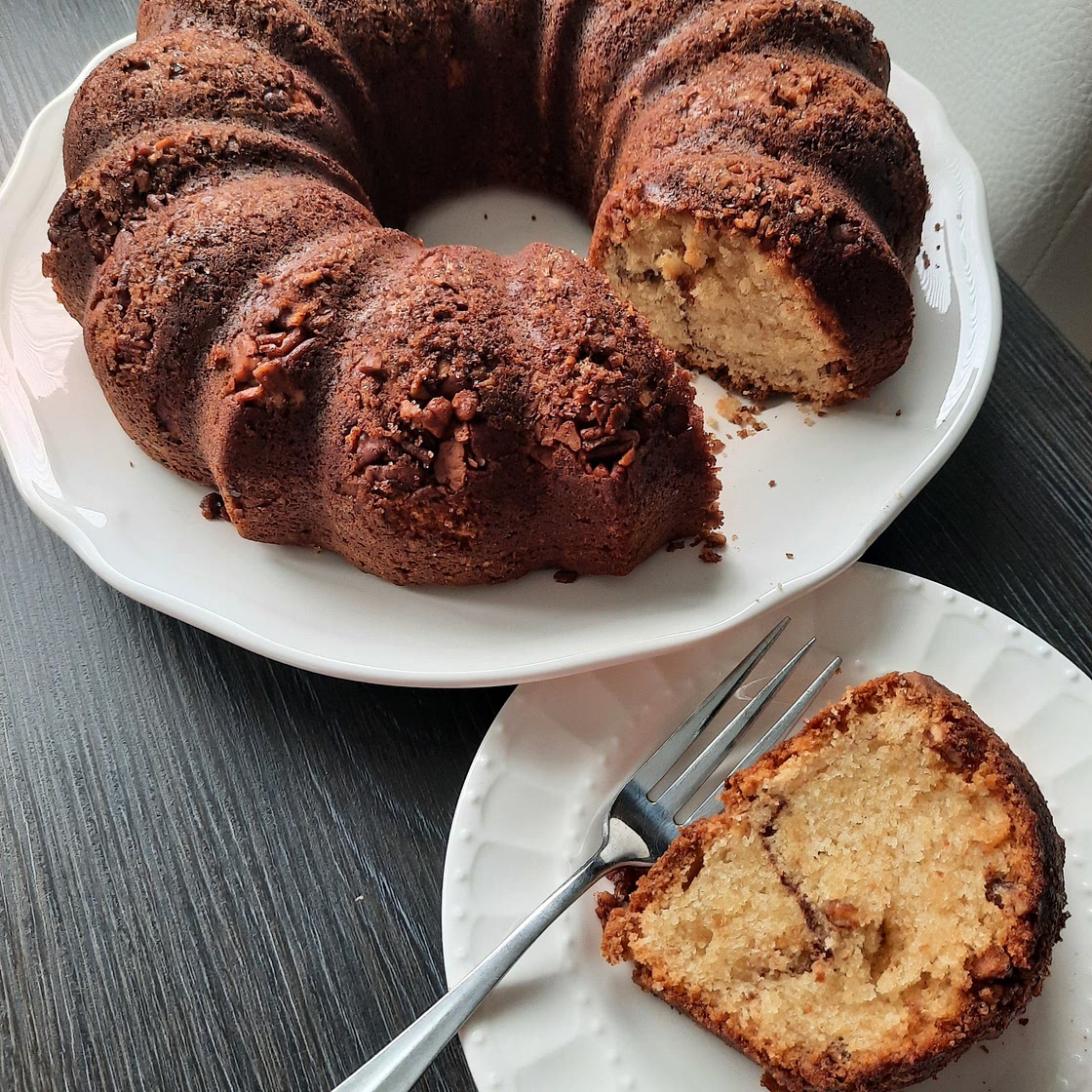 Sour cream coffee cake
