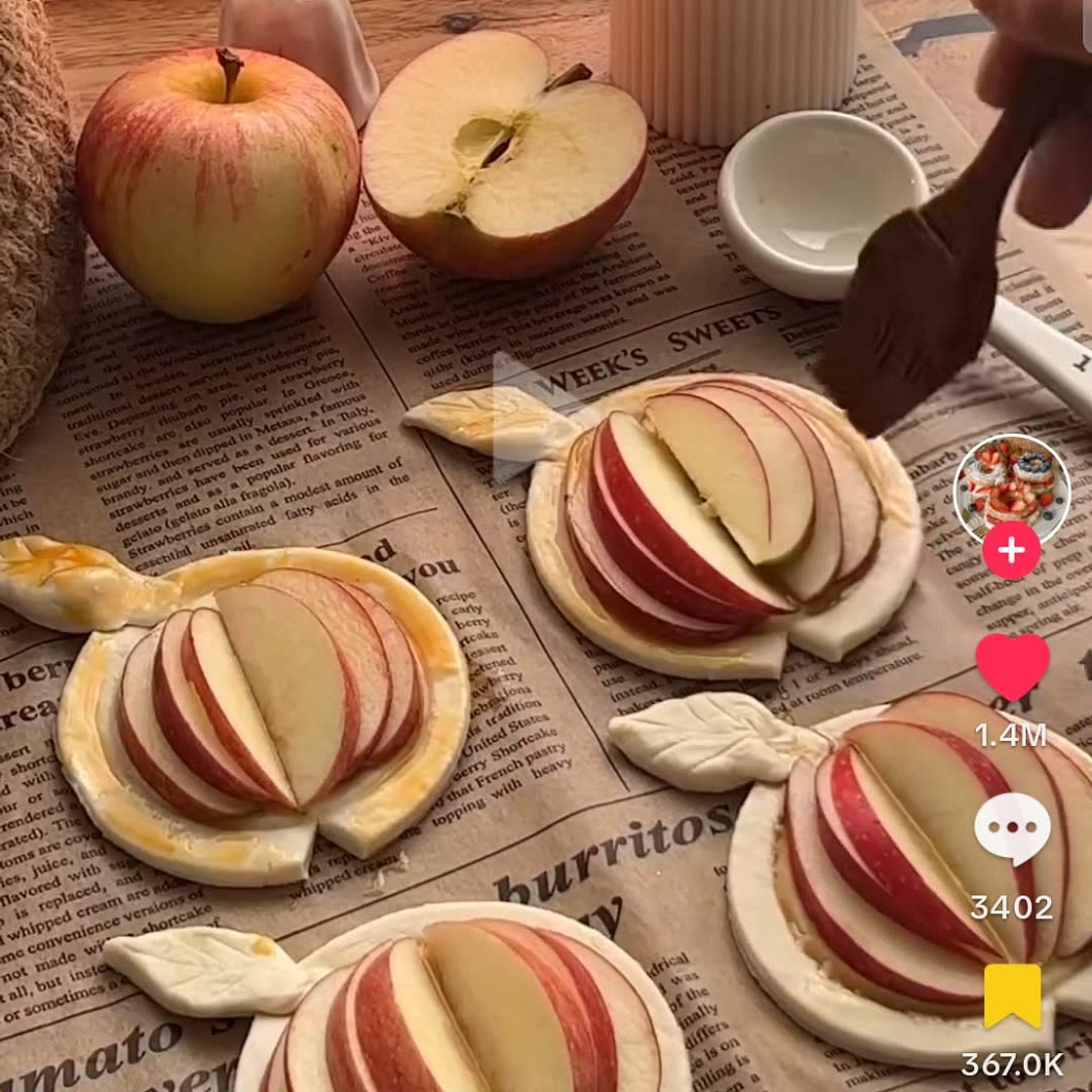 Apple Puffs
