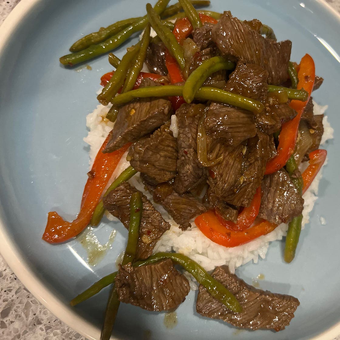 20-Minute Garlic Beef & Green Bean Stir-fry Recipe: This Garlicky Beef Recipe Is Worth Buying Chopsticks For | Beef | 30Seconds Food
