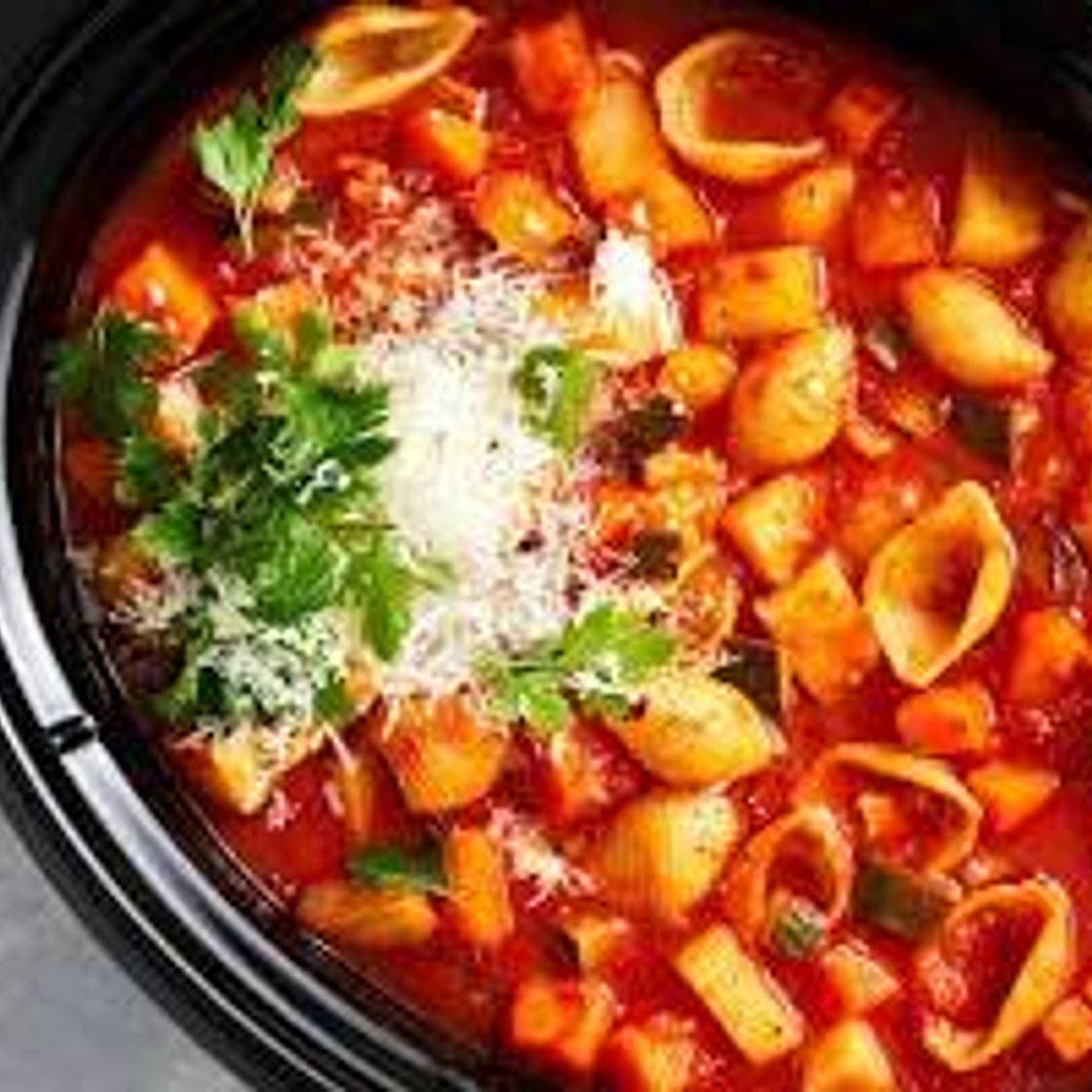 Slow Cooker Minestrone Soup