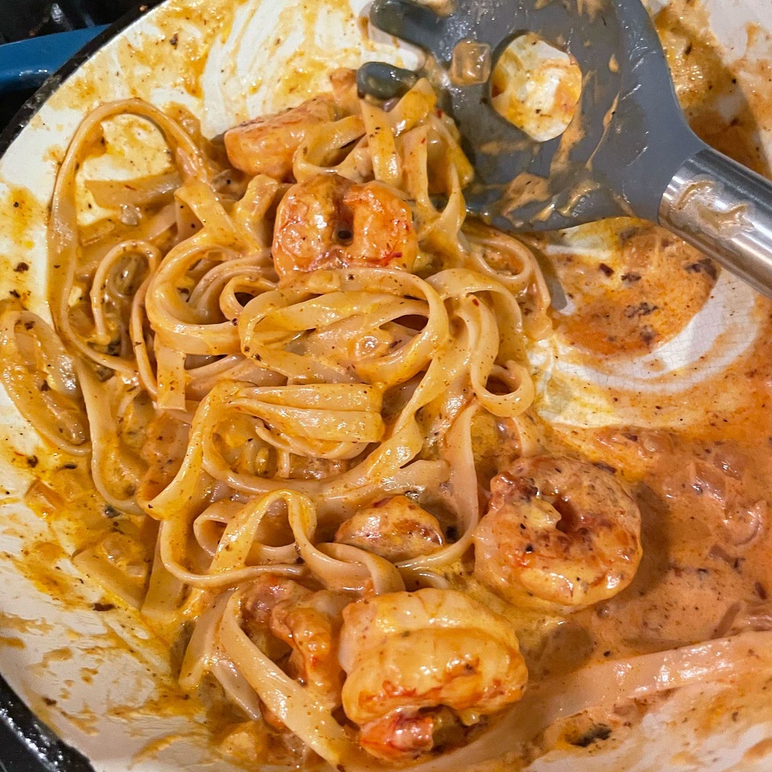 Creamy Shrimp Pasta Recipe (VIDEO)