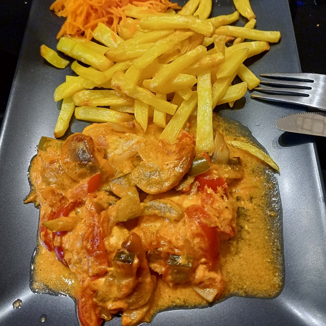 Deftige Hähnchenbrustfilets nach Räuberfleisch-Art