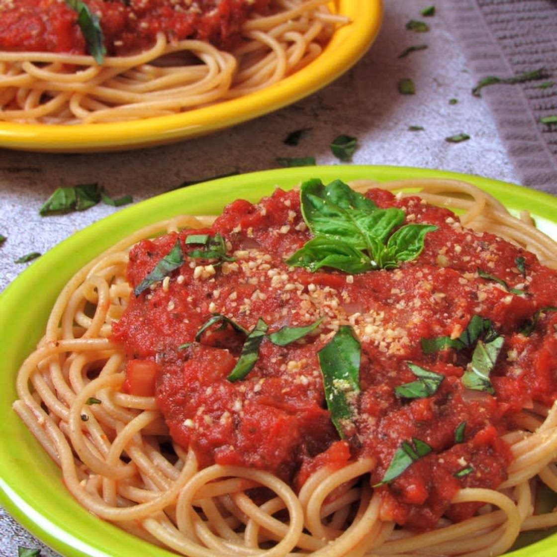 Easy Homemade Marinara Sauce (Vegan)