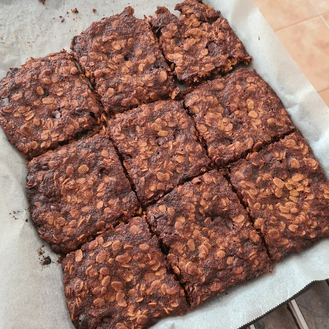 OATMEAL CHOCOLATE CHIP COOKIES
