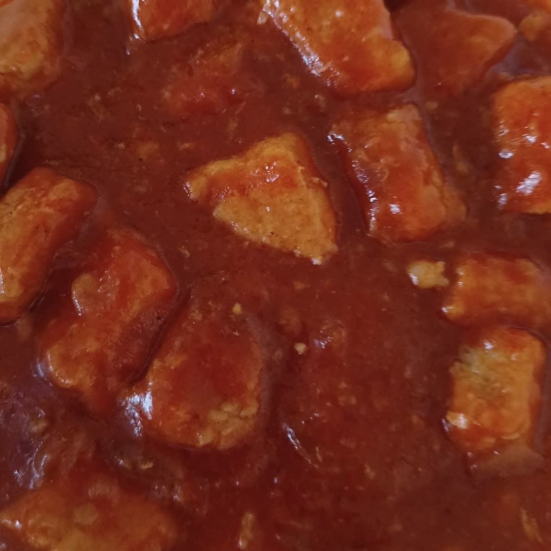 Carne con Tomate