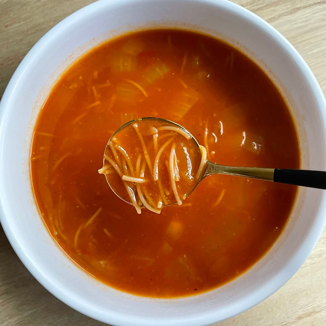 Tomato vermicelli soup