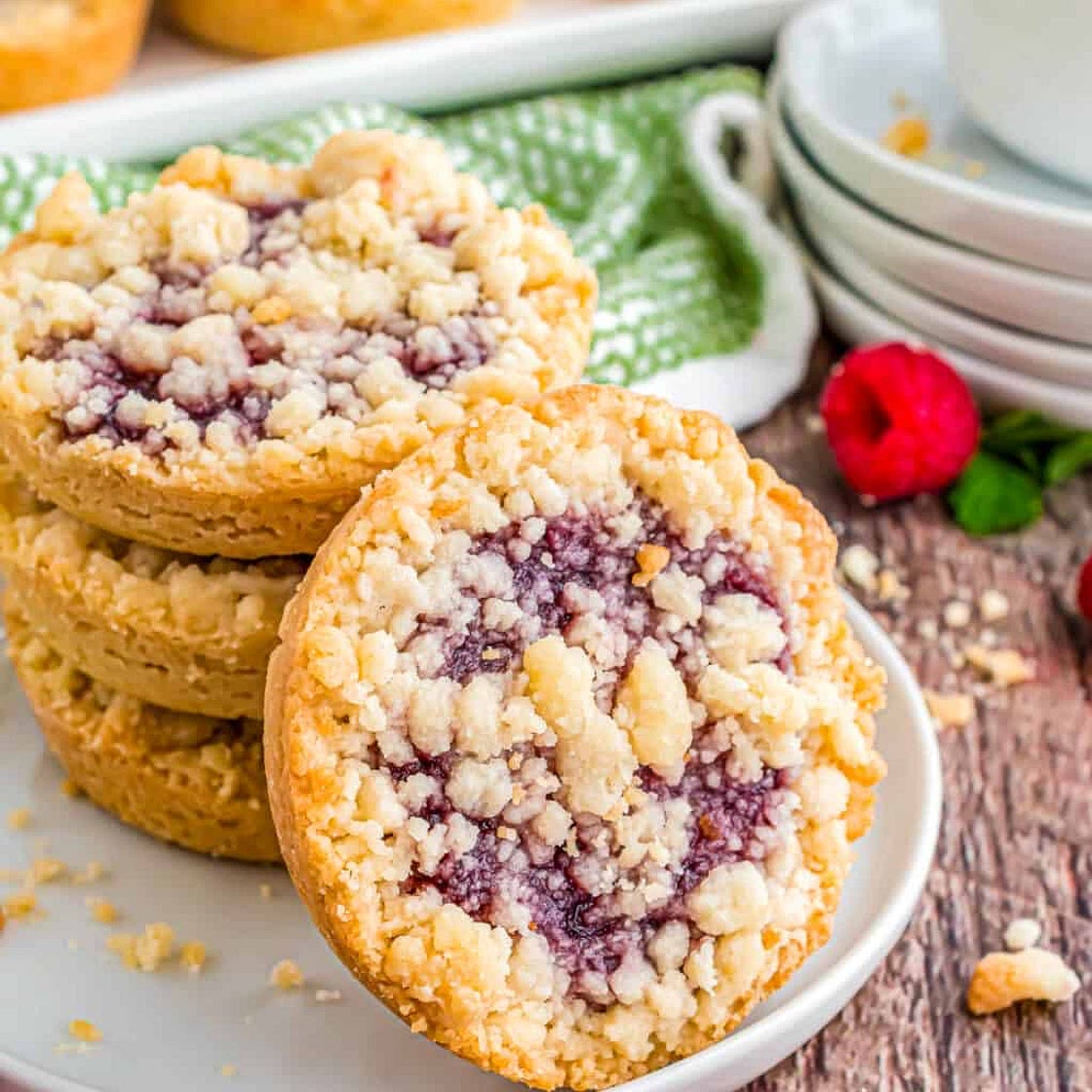 Raspberry Crumble Cookies
