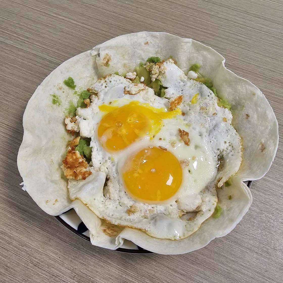 Easy Breakfast Feta Fried Eggs