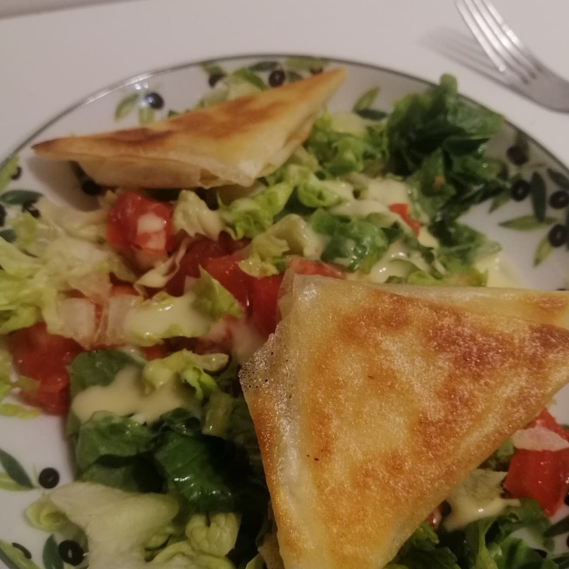 Salade de chèvre chaud