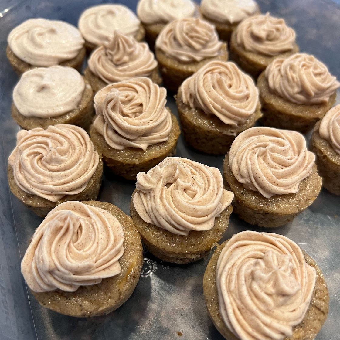 Apple Banana Cupcakes