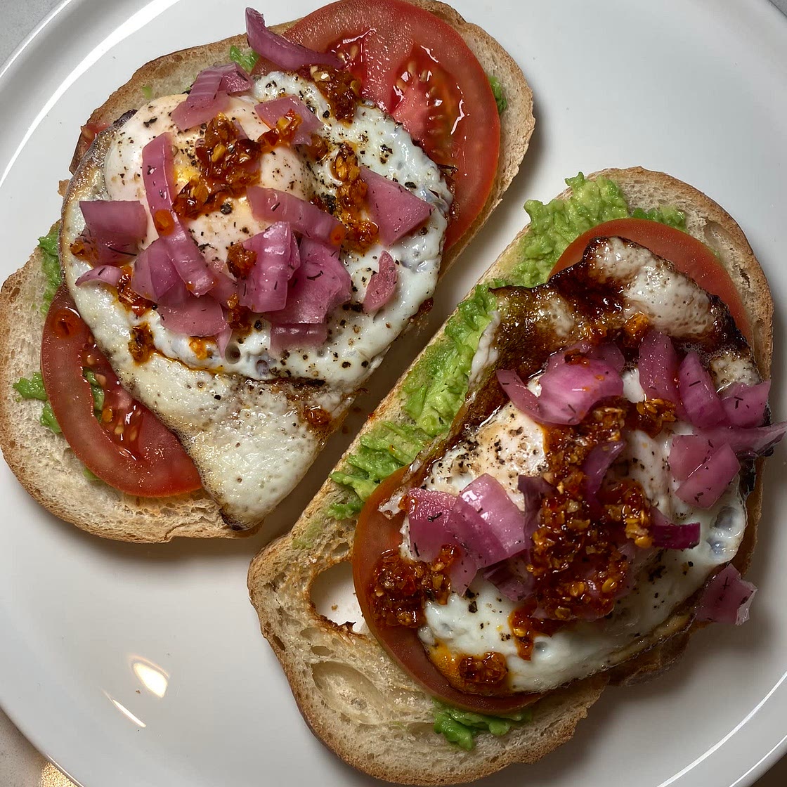 Spicy Avocado Brunch Toast