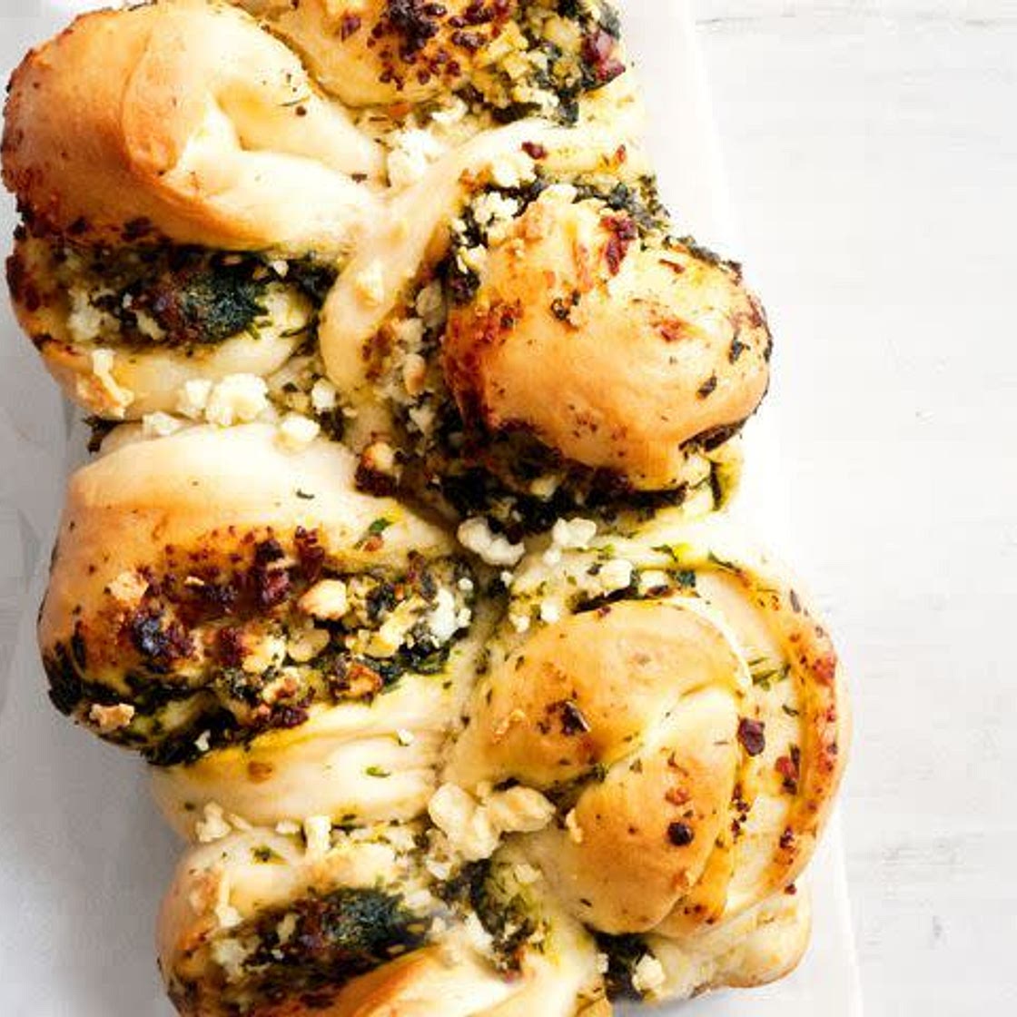 Pesto, fetta and spinach pull-apart