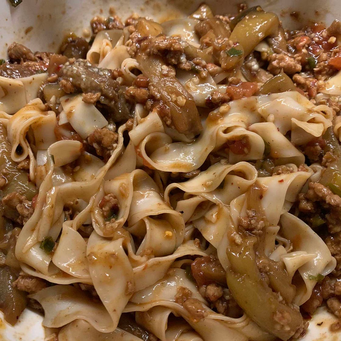 Eggplant and tomato noodles