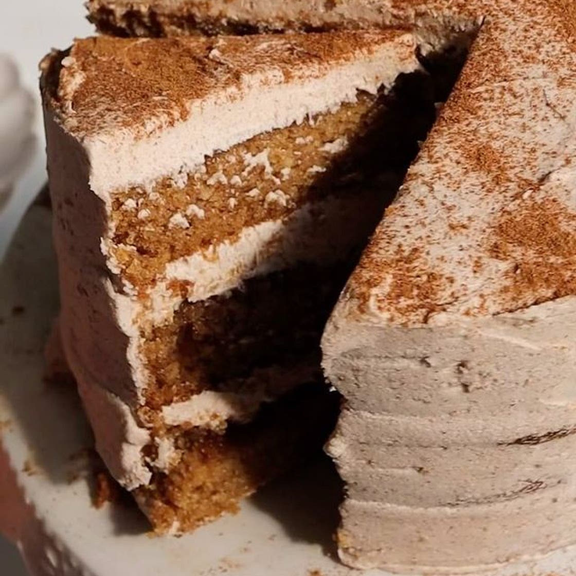 Cinnamon Roll Cake
