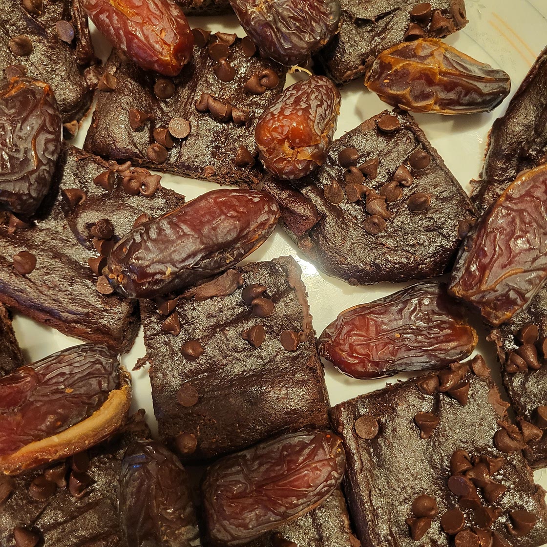 Almond Date Brownies