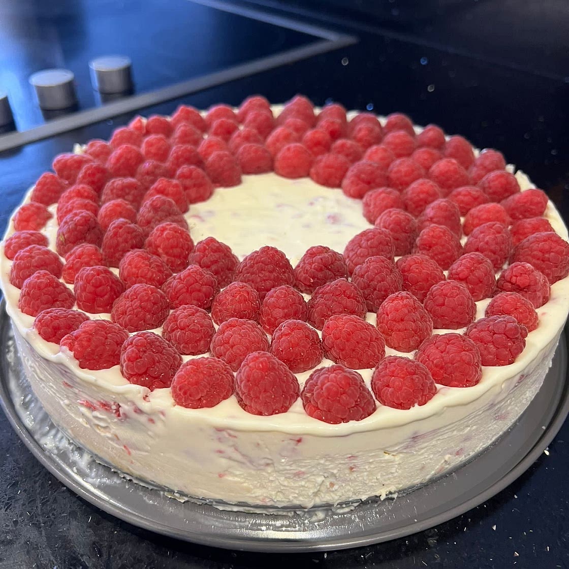 Raspberry and White Chocolate No Bake Cheesecake